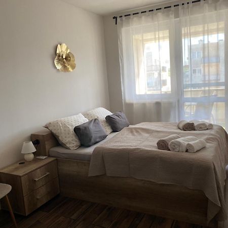 Montana Apartman Miskolc Extérieur photo