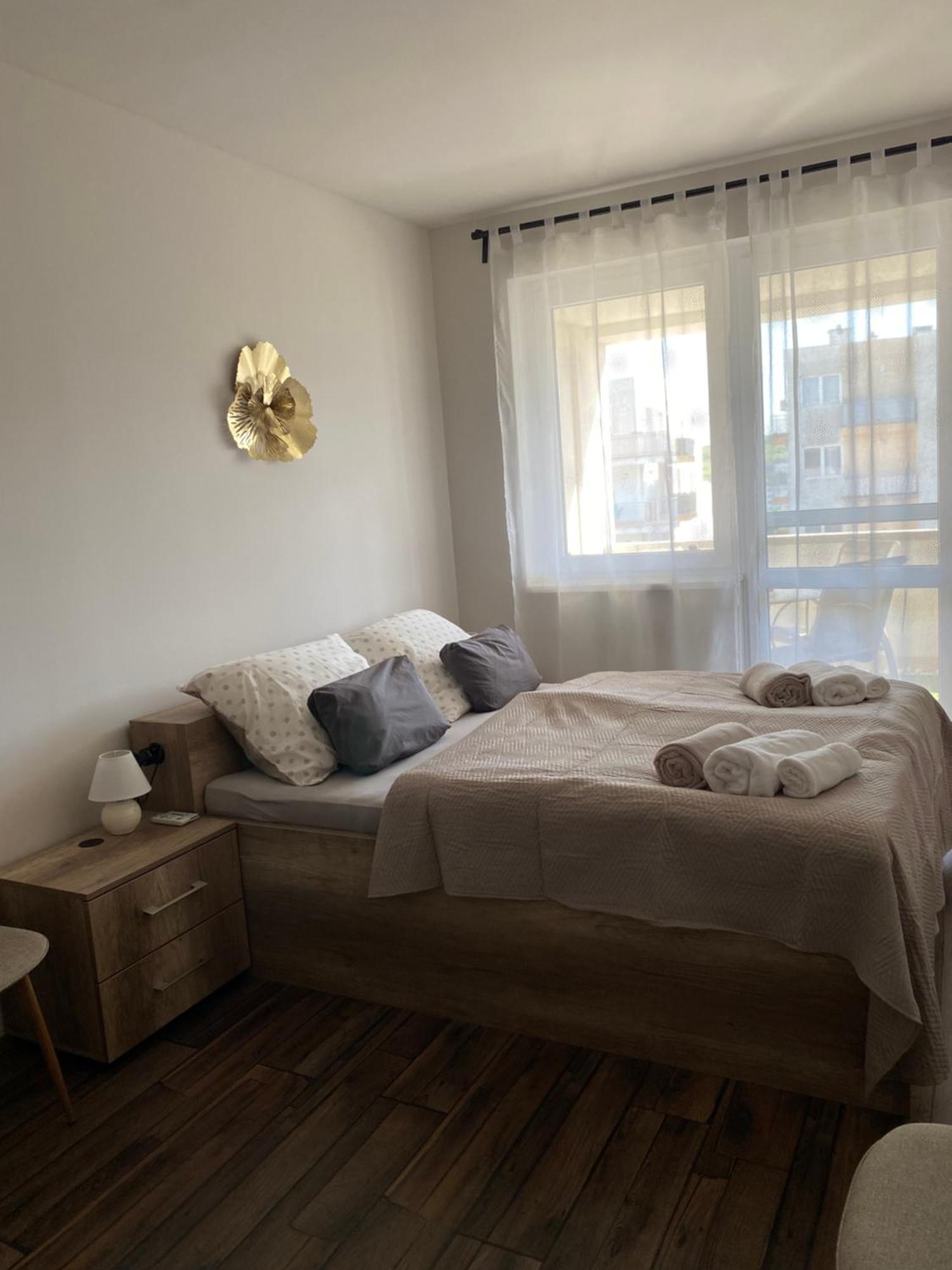 Montana Apartman Miskolc Extérieur photo
